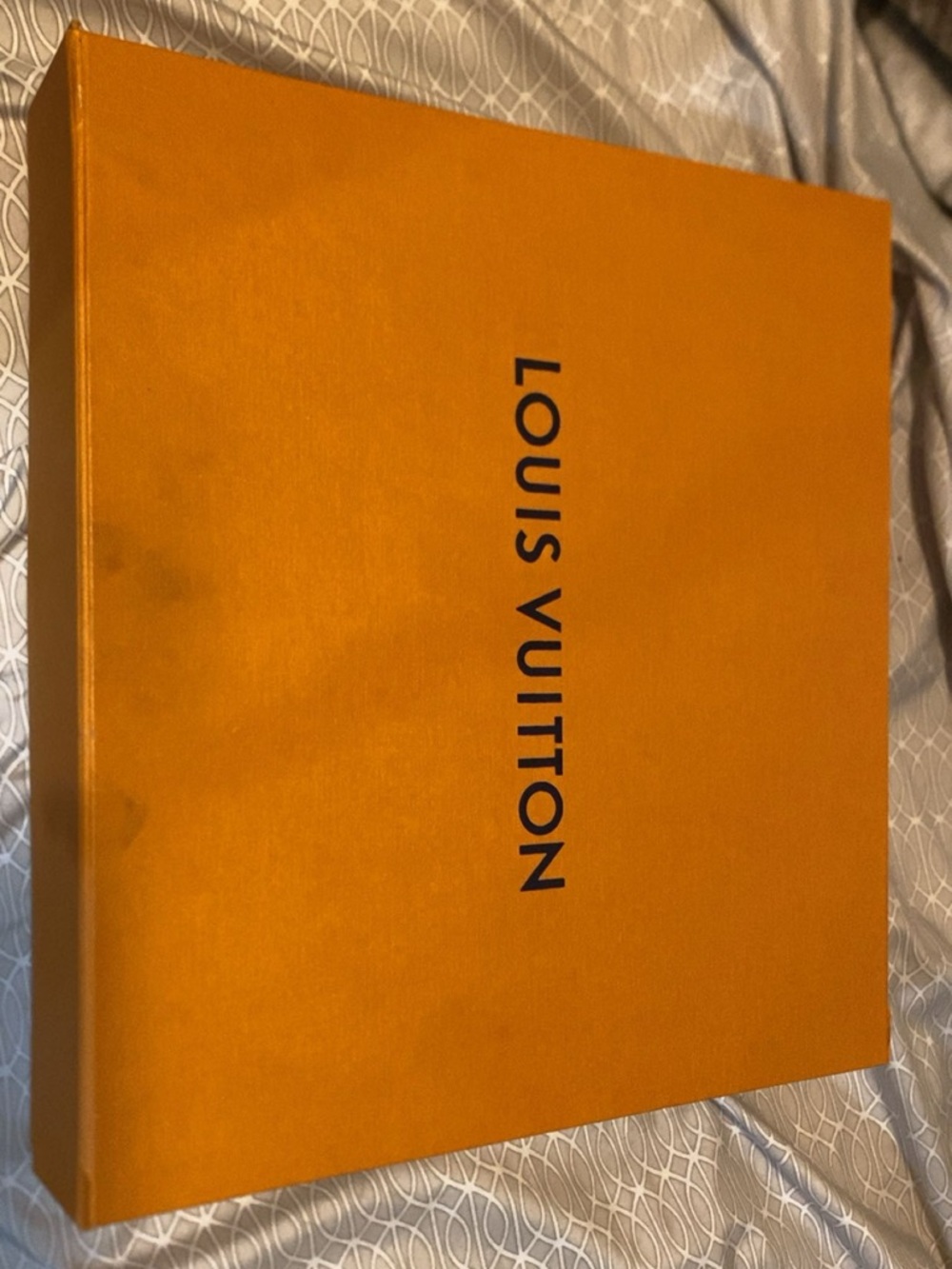 Louis Vuitton Black and Gray Monogram Messenger Bag - Picture 3 of 16